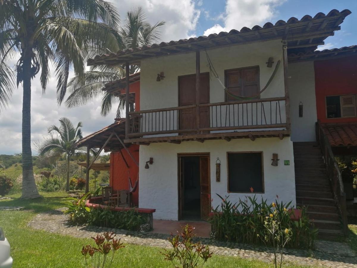 Ecohotel Palmas De Quimbaya Eje Cafetero Bagian luar foto