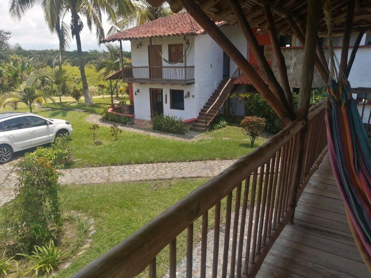 Ecohotel Palmas De Quimbaya Eje Cafetero Bagian luar foto